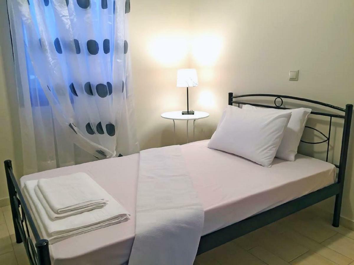 Parálion Ástros Glyfada Villas מראה חיצוני תמונה