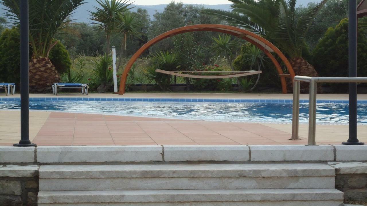 Parálion Ástros Glyfada Villas מראה חיצוני תמונה