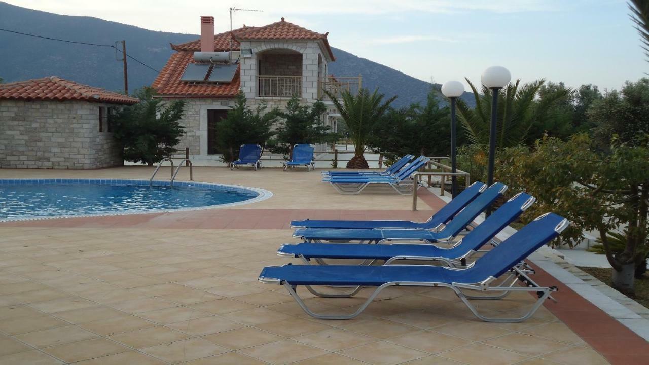 Parálion Ástros Glyfada Villas מראה חיצוני תמונה
