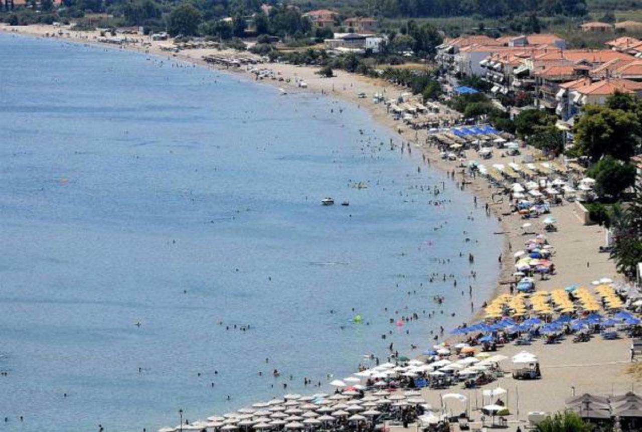 Parálion Ástros Glyfada Villas מראה חיצוני תמונה