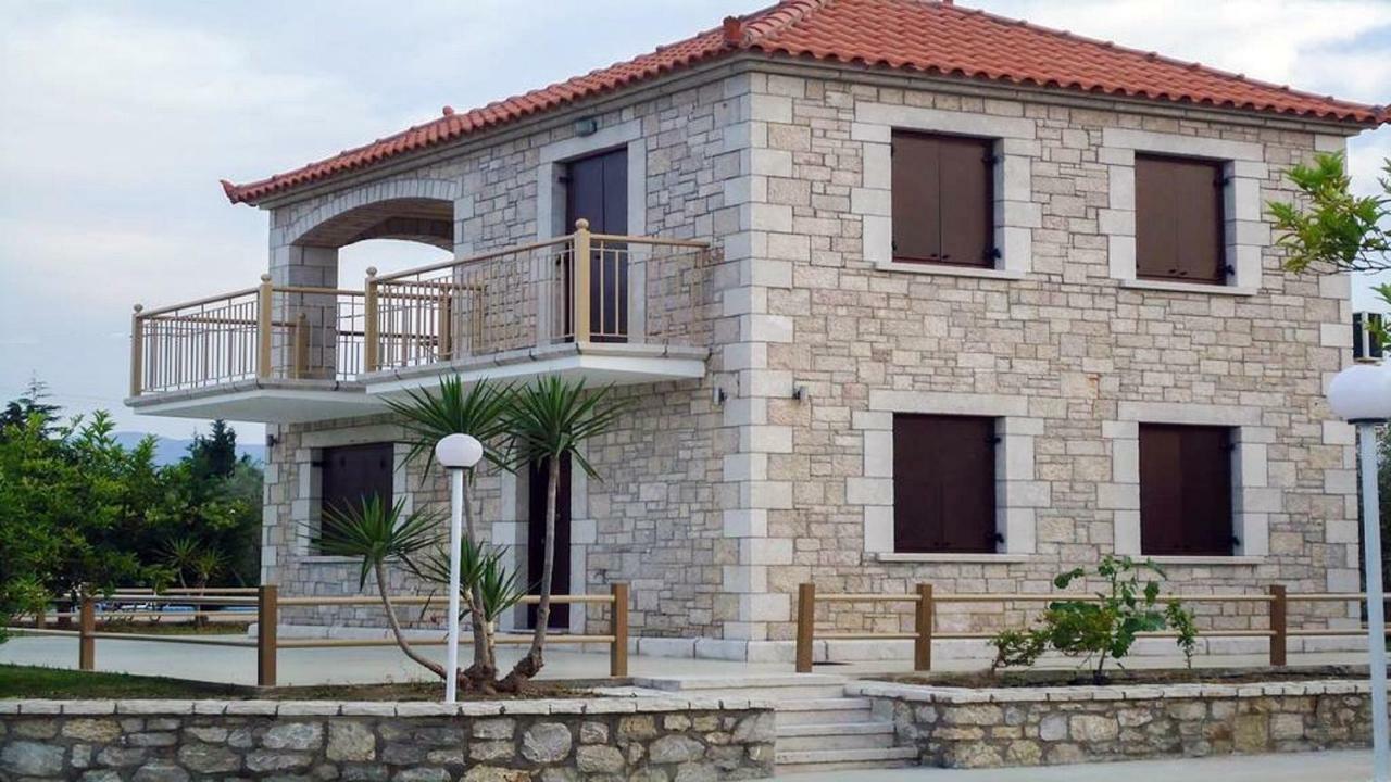 Parálion Ástros Glyfada Villas מראה חיצוני תמונה