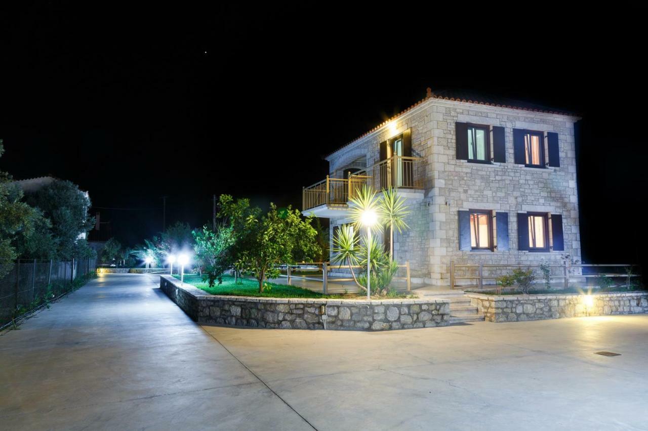 Parálion Ástros Glyfada Villas מראה חיצוני תמונה